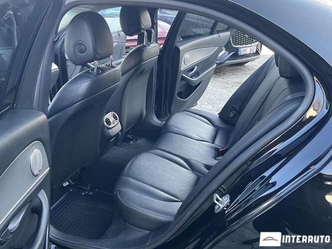 Mercedes E 200 45 interauto-car