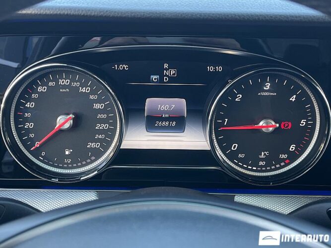 Mercedes E 200 40 interauto-car