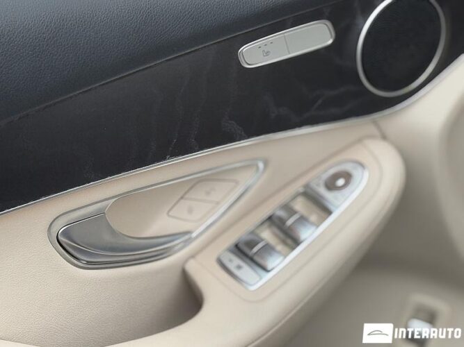 Mercedes GLC 350e 39 interauto-car