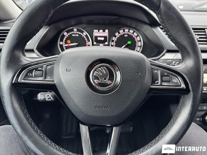Skoda Superb 52 interauto-car