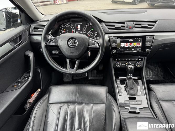 Skoda Superb 50 interauto-car