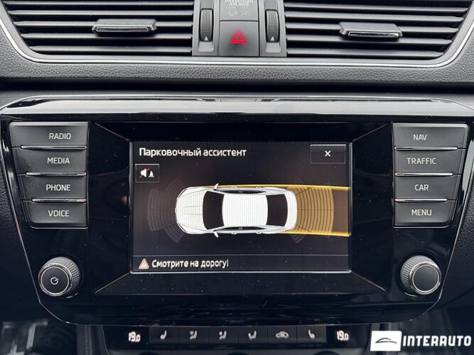 Skoda Superb 55 interauto-car