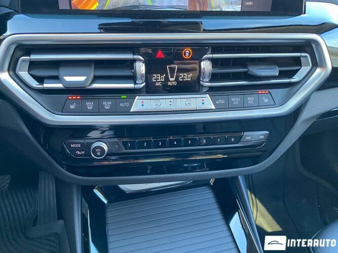 BMW X3 2.0D 52 interauto-car