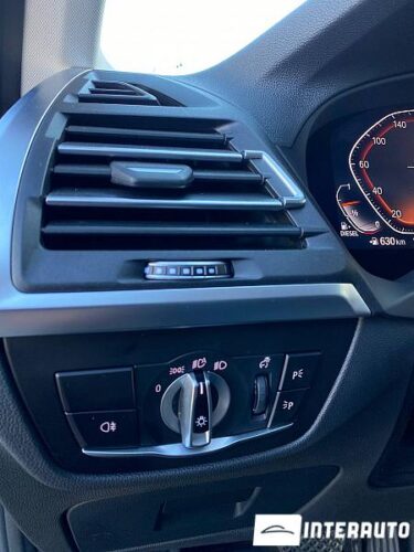 BMW X3 2.0D 55 interauto-car