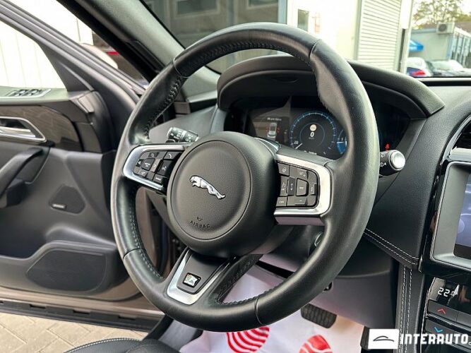 jaguar F-Pace 2017