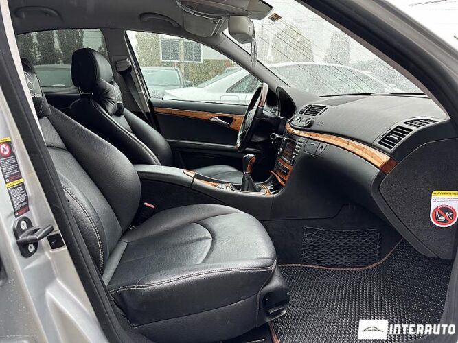 Mercedes E 200 45 interauto-car