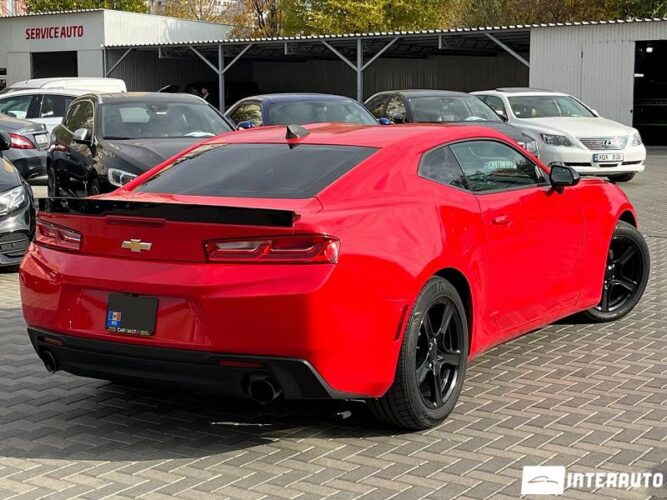 Chevrolet Camaro 32 interauto-car