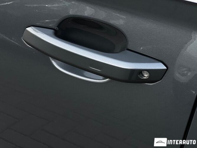 Audi Q5 35 interauto-car