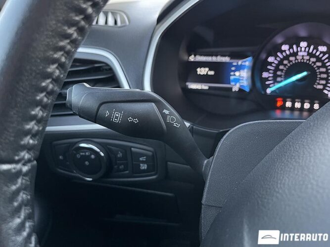 Ford Edge 42 interauto-car