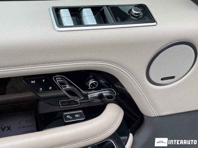 Land Rover Range Rover Vogue 38 interauto-car