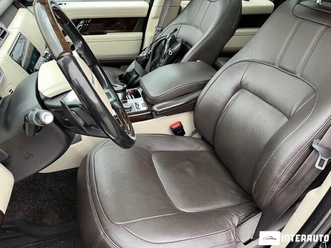 Land Rover Range Rover Vogue 39 interauto-car