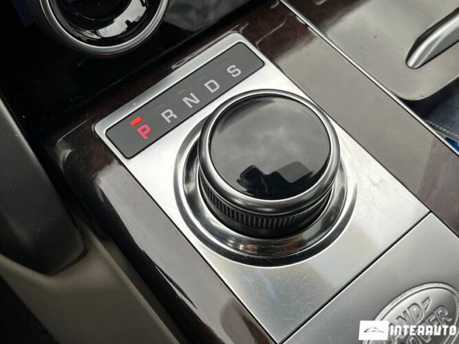 Land Rover Range Rover Vogue 49 interauto-car