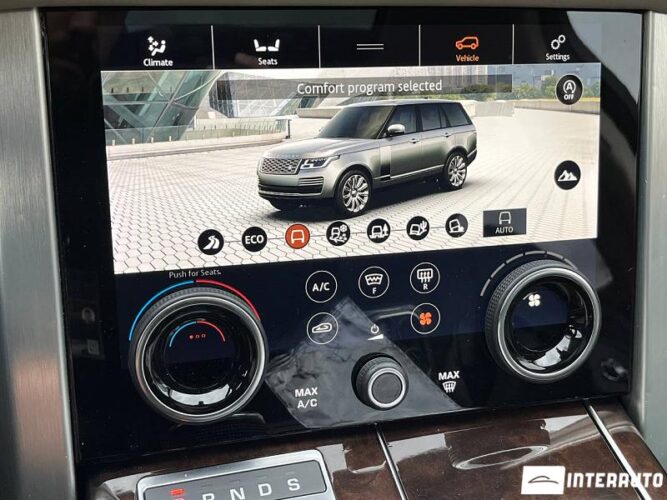 Land Rover Range Rover Vogue 46 interauto-car