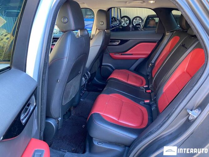 Jaguar F-Pace 53 interauto-car