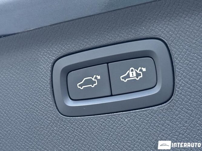 Volvo XC 90 62 interauto-car