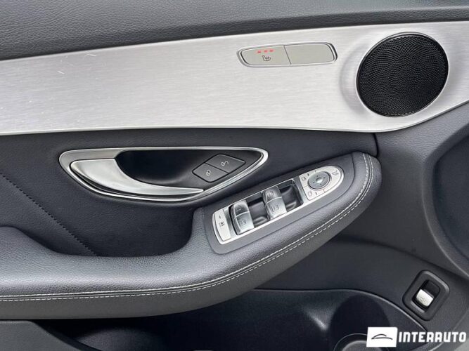 Mercedes C 220 34 interauto-car
