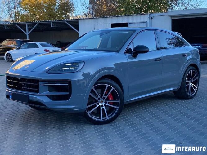 Porsche Cayenne S Coupe 2024 doar la InterAuto