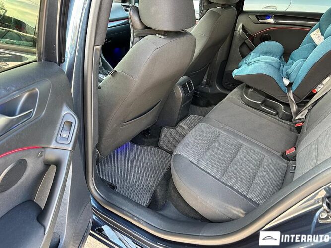 Volkswagen Golf 41 interauto-car