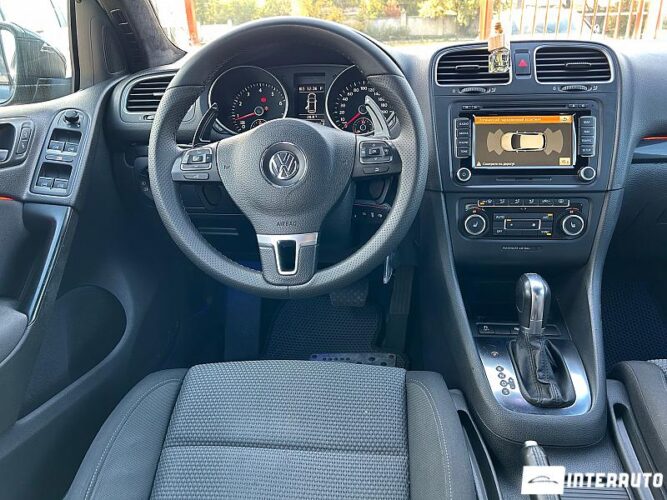 Volkswagen Golf 33 interauto-car