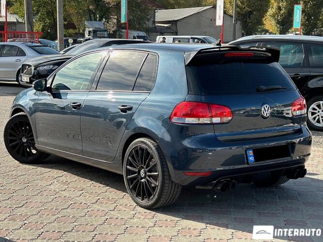 Volkswagen Golf 29 interauto-car
