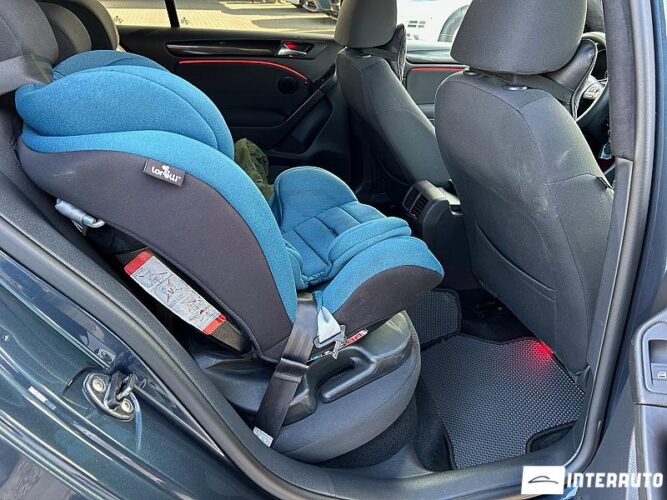 Volkswagen Golf 42 interauto-car