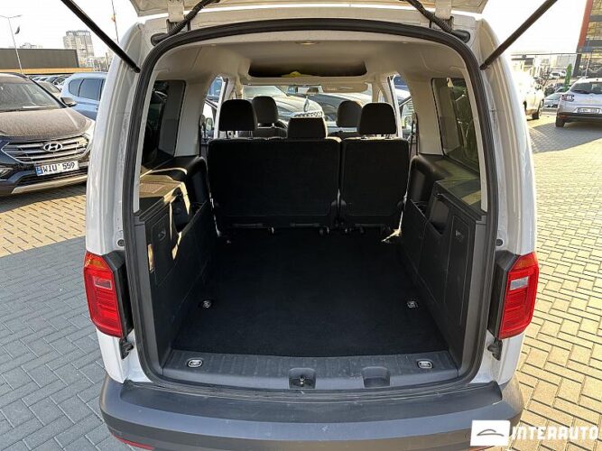Volkswagen Caddy Maxi 46 interauto-car