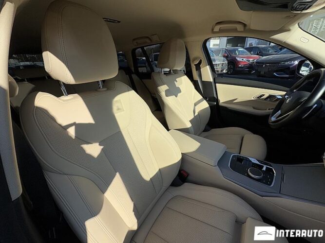 BMW 330E 59 interauto-car