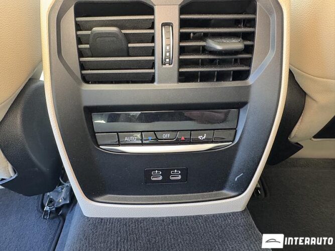 BMW 330E 63 interauto-car