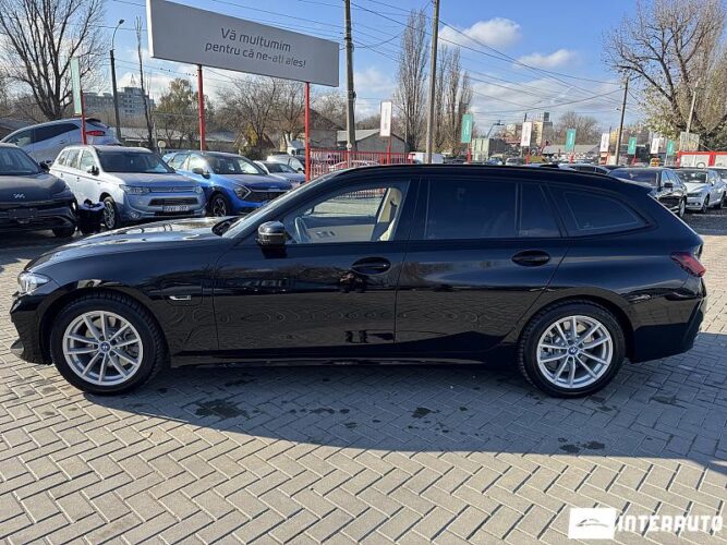 BMW 330E 43 interauto-car