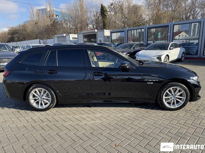 BMW 330E 44 interauto-car