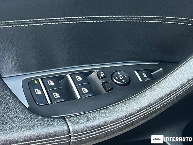 BMW X4 2.0D 45 interauto-car