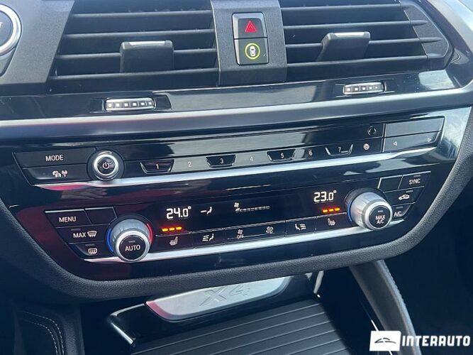 BMW X4 2.0D 41 interauto-car