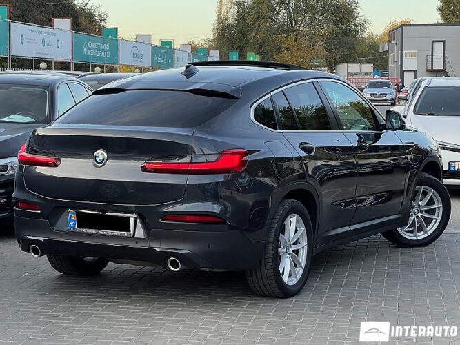 BMW X4 2.0D 34 interauto-car