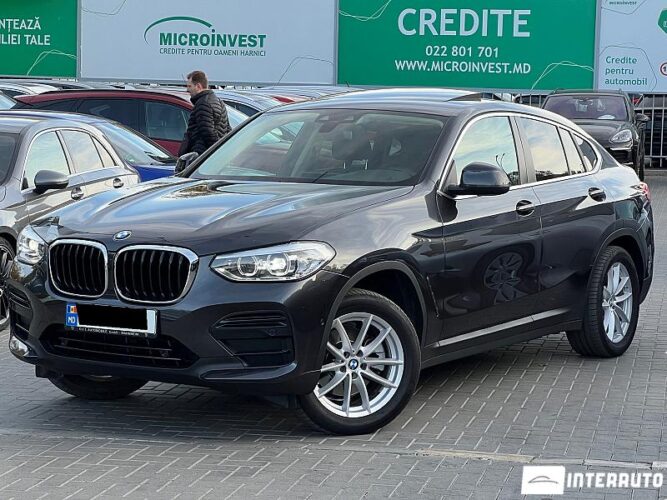 BMW X4 2.0D 31 interauto-car