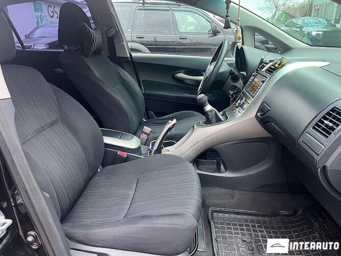 Toyota Auris 37 interauto-car