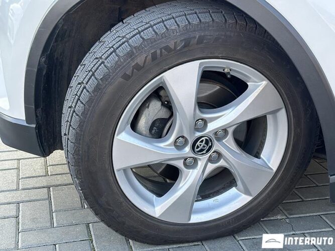 Toyota C-HR 48 interauto-car