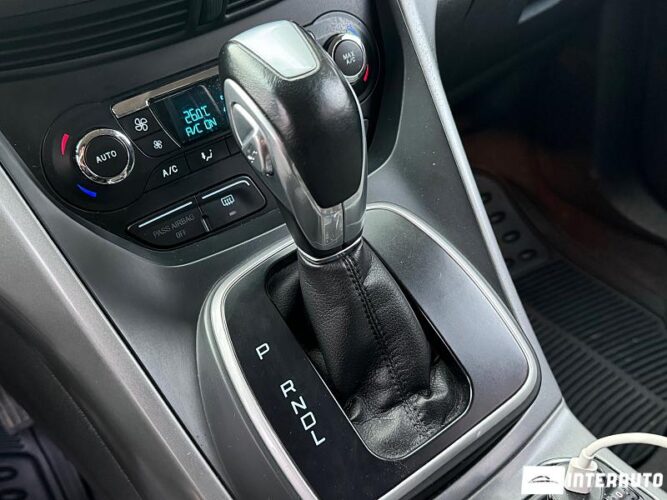 Ford C-MAX 42 interauto-car