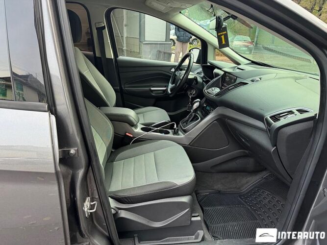 Ford C-MAX 34 interauto-car