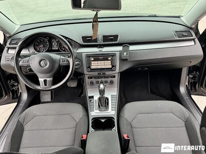 Volkswagen Passat 36 interauto-car