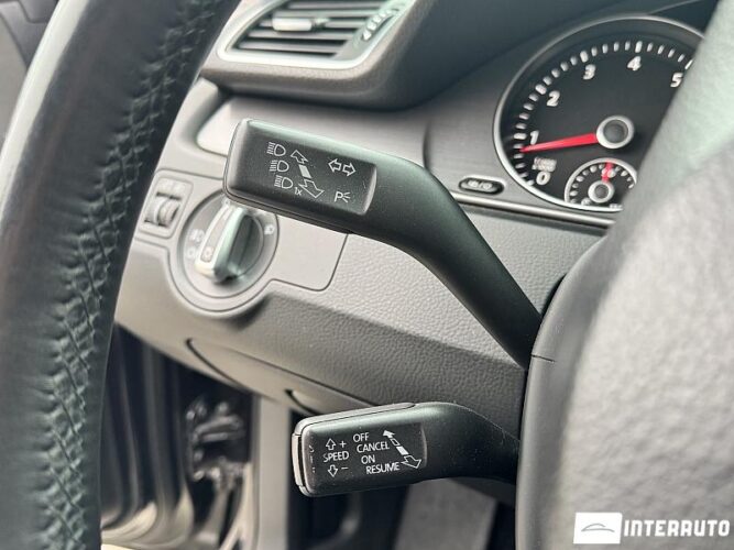 Volkswagen Passat 48 interauto-car