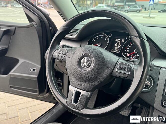 Volkswagen Passat 37 interauto-car