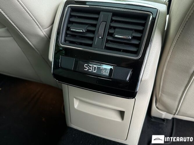 Skoda Superb 61 interauto-car