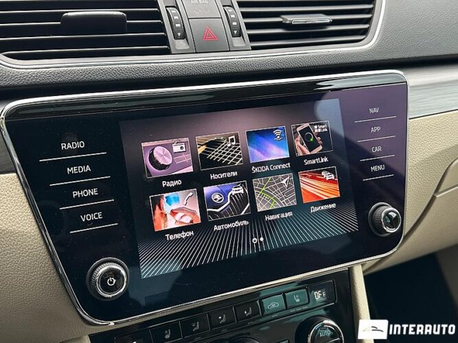 Skoda Superb 51 interauto-car