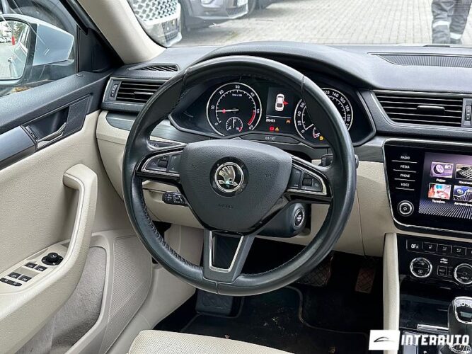 Skoda Superb 49 interauto-car