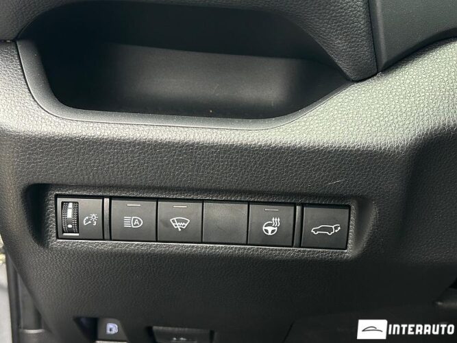 Toyota Rav-4 45 interauto-car