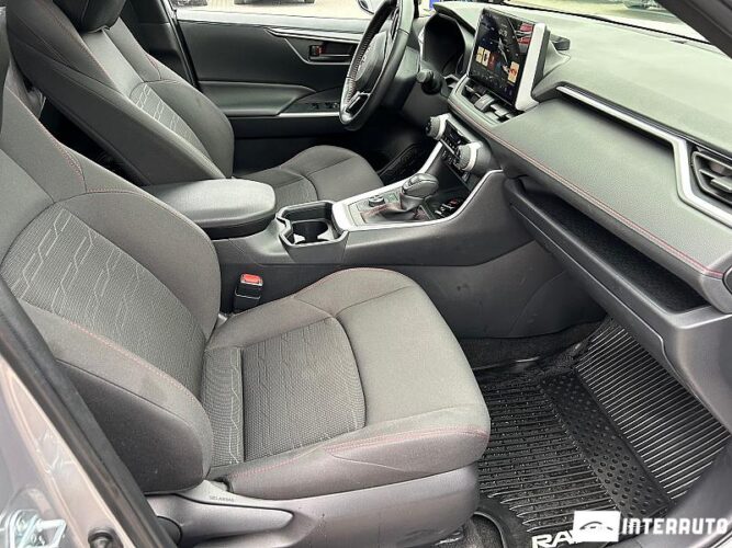 Toyota Rav-4 52 interauto-car