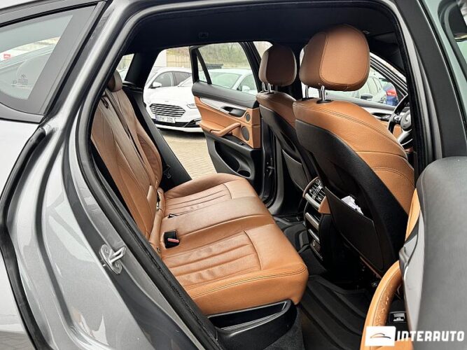 BMW X6 3.5i 50 interauto-car