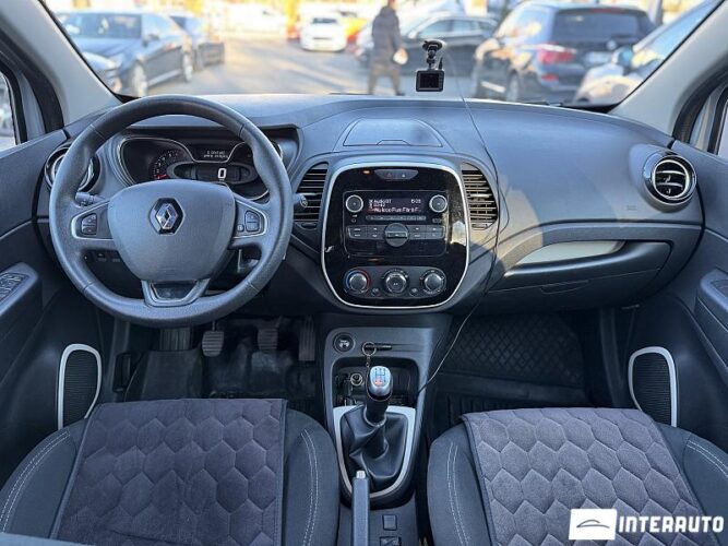 Renault Captur 38 interauto-car