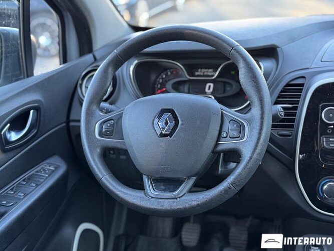 Renault Captur 39 interauto-car