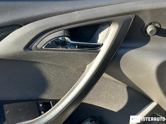 Opel Astra 41 interauto-car